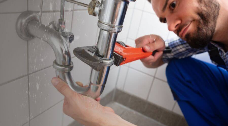 Professional same day plumber services in Lewis, IA